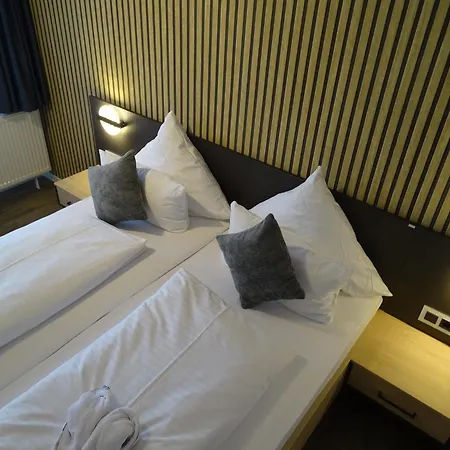 Zur Therme