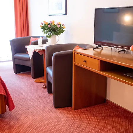 Flair Zur Therme Hotel 3*