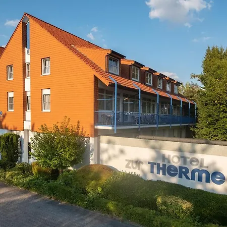 Zur Therme 3*
