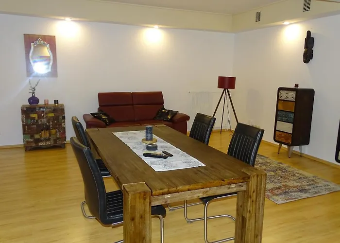 Flair Zur Therme Otel