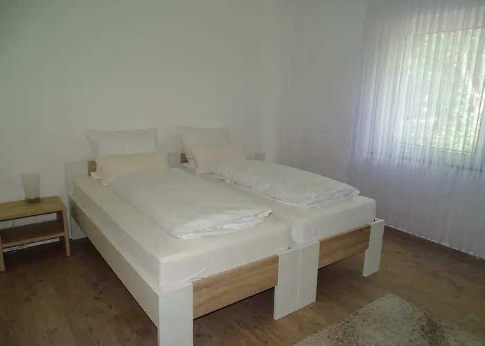 Otel Flair Zur Therme 3*